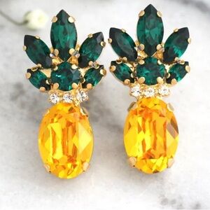 Palm Royale Pineapple Earrings - NEW!